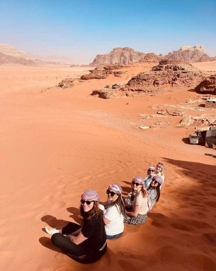 Wadi Rum Fun Time Tour'S Zewnętrze zdjęcie