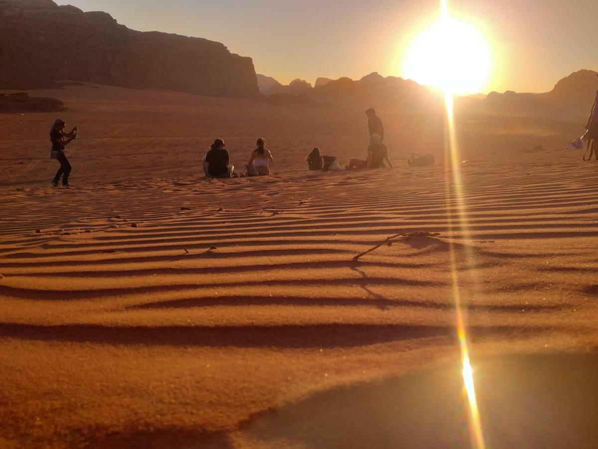 Wadi Rum Fun Time Tour'S Zewnętrze zdjęcie