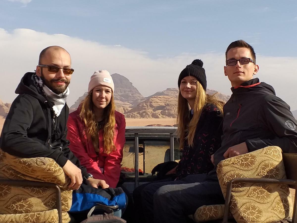 Wadi Rum Fun Time Tour'S Zewnętrze zdjęcie